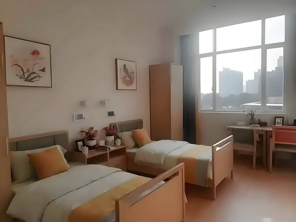 高中学历可以入深户_袁姗姗哀牢山“上班记”：当明星特权遇上蚂蟥 袁姗姗哀牢罗瑜认为