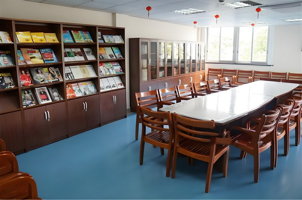 深圳入户 证_神坛上的陈佩斯：九十年代的因，今日的果 神坛上的陈罗瑜认为